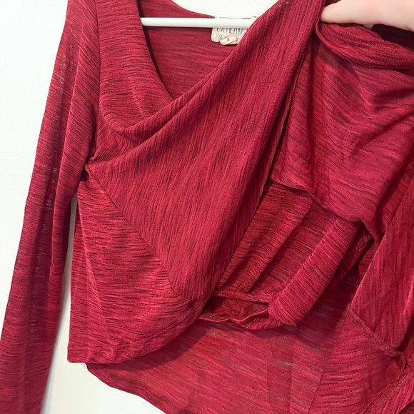 LA Hearts Red Crop Top Long Sleeve | Flowy Shirt - Picture 2 of 4